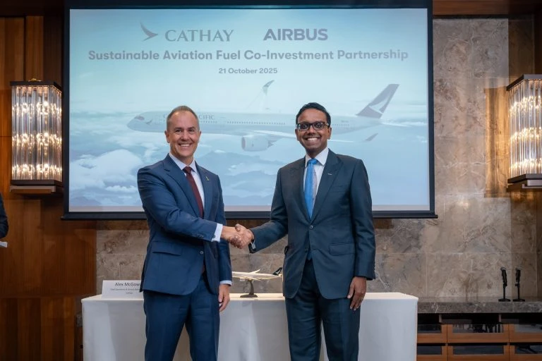 Cathay i Airbus nawiązują współpracę w zakresie zwiększenia produkcji zrównoważonego paliwa lotniczego