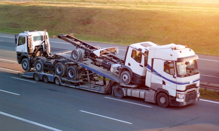 Poza autostradą: Logistyka ciężkiego sprzętu