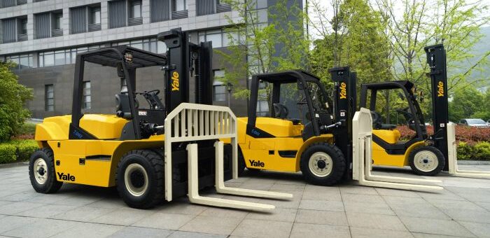 Wózki widłowe na litowo-jonowe do użytku wewnętrznego i zewnętrznego