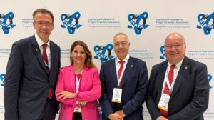 Barcelona połączy FIATA i SIL wokół odpornych łańcuchów dostaw